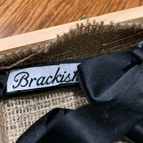 brackish real feather Bow tie. - Picture 7 of 10